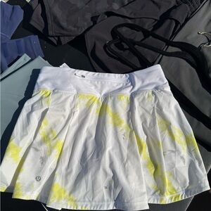 Lululemon Athletica White and Yellow Skater Mini Skirt